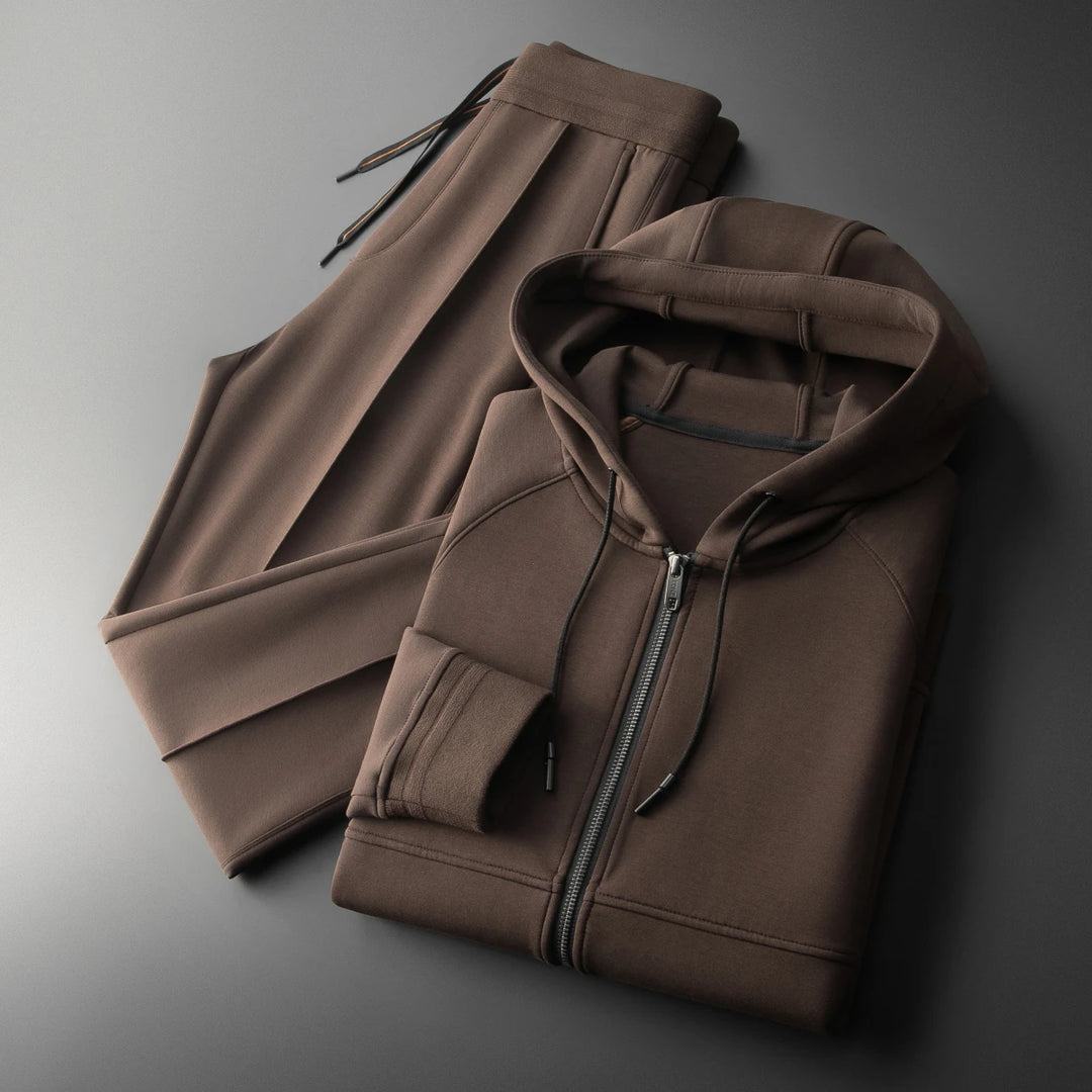 ESTRAVENO Minimal Zip-Up Tracksuit Set